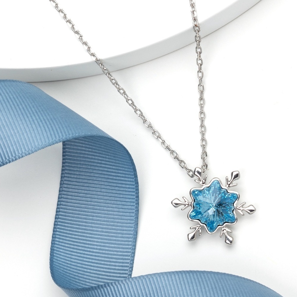 WT Blue Snowflake Necklace with Swarovski Crystals – Sparkling Winter Gift